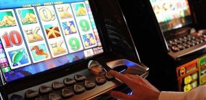 Mengenal Permainan Slot Online Sebagai Sumber Penghasil Uang Yang Instan